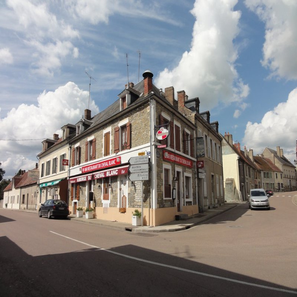 Offres de location Autre Saint-Pierre-le-Moûtier 58240